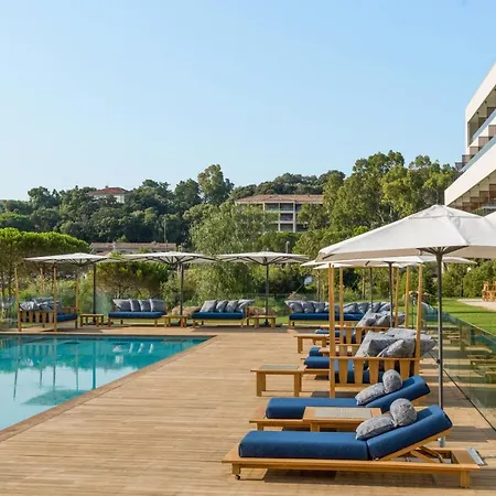 Golden Tulip Porto-vecchio 4* 포르토베쉬오