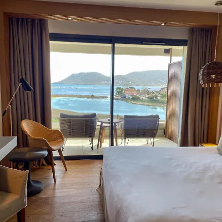 Golden Tulip Porto-vecchio 호텔 포르토베쉬오