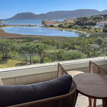 Golden Tulip Porto-vecchio 호텔 4*