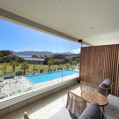 Golden Tulip Porto-vecchio 호텔 4*