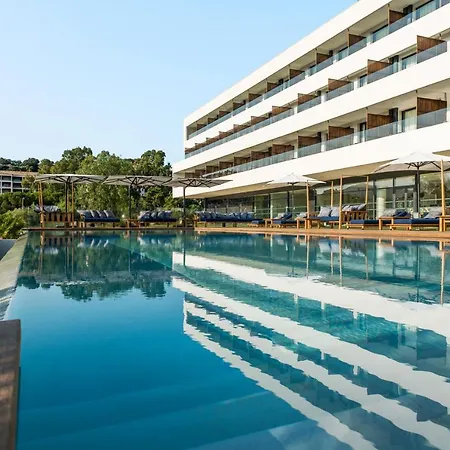 Golden Tulip Porto-vecchio 호텔