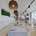 Hotel Golden Tulip Porto-vecchio Porto-Vecchio (Corsica)