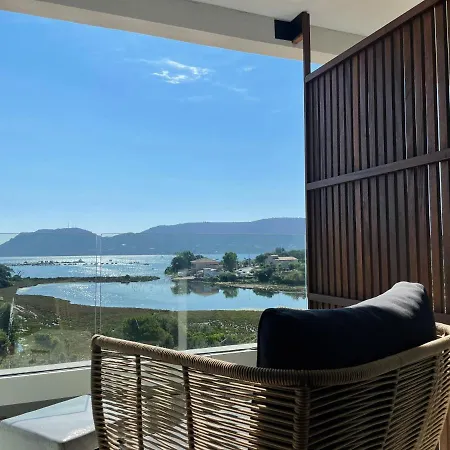 Golden Tulip Porto-vecchio 4*