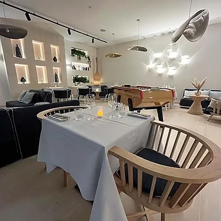 Golden Tulip Porto-vecchio Hotel